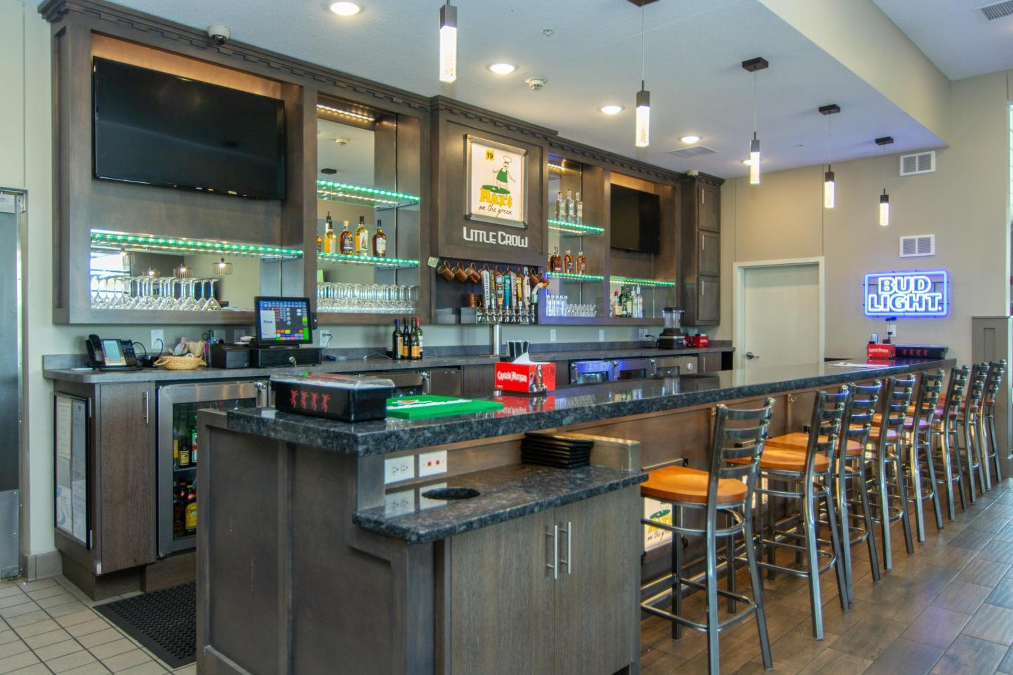 Little Crow Resort & Conference, Trademark By Wyndham Spicer エクステリア 写真