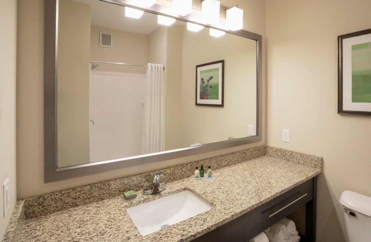 Little Crow Resort & Conference, Trademark By Wyndham Spicer エクステリア 写真